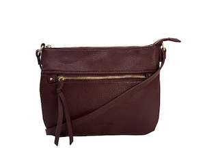 Bags And Wallets: Moana Road - The Thorndon - Wine