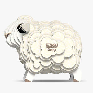 Toys: Eugy Sheep- 3D Cardboard Model Kit