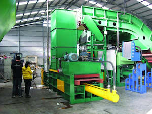 Horizontal Balers: SHB1-600-7575 Horizontal Manual Tie Baler For Plastics