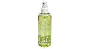 Garden Tools: Japanese camellia oil 245ml spray bottle (Hamono Tsubaki)