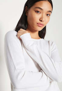 Knitwear: JHL Crew L/S T - White Cotton Cashmere