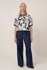 Knitwear: Etched Top