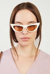 Saben: Sunglasses - Peyton Off-White