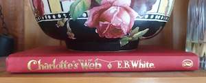 Charlotte's Web by E B White - Vintage Hardback Book