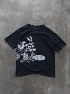 Vintage Tees: Vintage 1996 Looney Tunes Street Breed Tee (M)