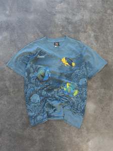 Vintage Sale: Vintage 90s Blue Bonaire Fish AOP Wildlife Tee (M)
