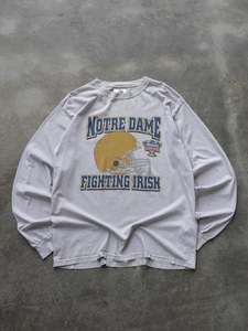 Vintage Tees: Vintage Notre Dame Fighting Irish Long Sleeve (L)