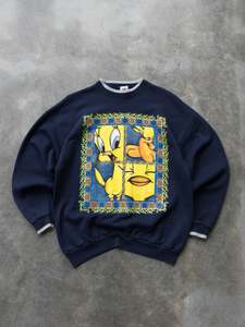 Vintage Disney Cartoon: Vintage 1997 Navy Tweety Sweatshirt (XL)