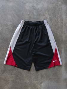 Vintage Shorts: Vintage Black Red Nike Basketball Shorts (L)