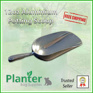 12oz Aluminium Potting Scoop