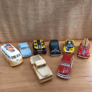Die cast Classic Vehicle 132 Assorted
