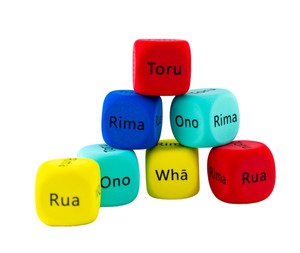 Te Reo Maori Number Dice - Koha Create