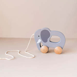 Playtoys: Elephant Pull Along