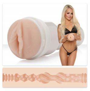 Male Sex Toys: Fleshlight Girls Elsa Jean Tasty Signature Vagina