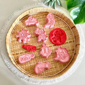 Tactile Learning: Wild Dough Stamper & Cutter Set PIRATES