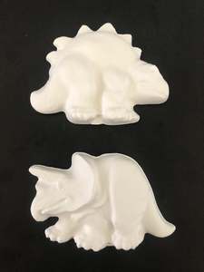 Pick N Paint Plaster Paris Moulds: Pick N Paint Plaster Paris- DINOSAUR SET (Handmade in NZ)