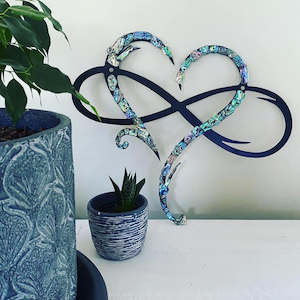 Sale: Paua Infinity Heart (48cm)