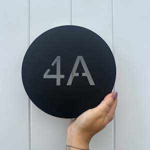 Custom Signs Address House Numbers: Custom Number (Round)