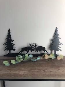 Hunting Fishing: Stags Fighting