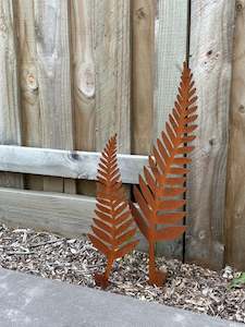 Corten Fern Garden Spikes