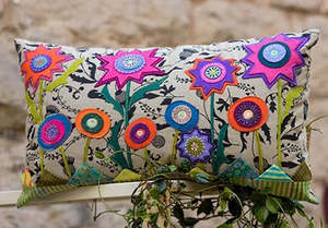 Wendy Williams Patterns: Star Flower Pillow Pattern - Wendy Williams