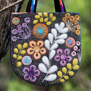 Wendy Williams Patterns: Forest Floor Bag Pattern - Wendy Williams