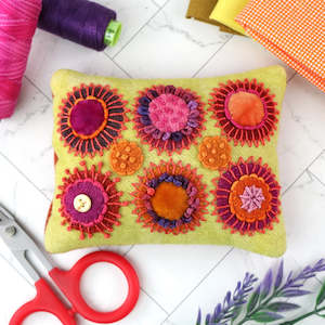 Circle Play Pincushion Pattern - Sue Spargo