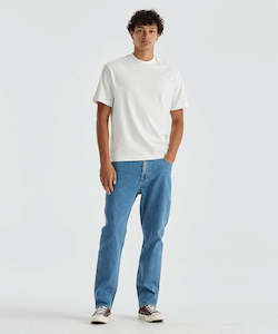 Mens Jeans: Wrangler Eazy Straight Jeans - Moonlight Blue