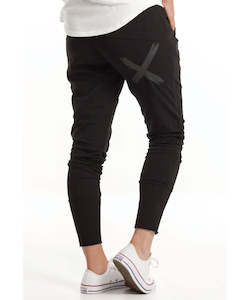 Womens Pants: Homelee Apartment Pants Winter - Black W/ Matte Black X