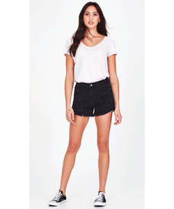 Junkfood Sofia Shorts - Black