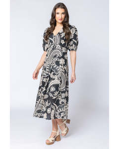 Seeking Lola Cheerful Dress - Sand Flower