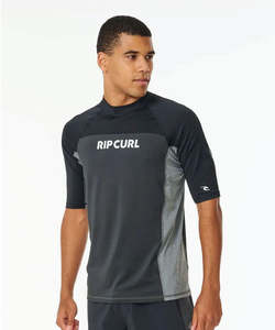 Rip Curl Drive UPF S/S Rashie - Black