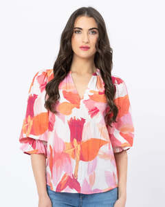 Seeking Lola Graceful Top - Pink Peach