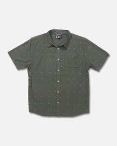 Salty Crew Breezer Perf Button Up Shirt - Four Leaf Clover