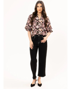 Seeking Lola Graceful Top - Fun Field