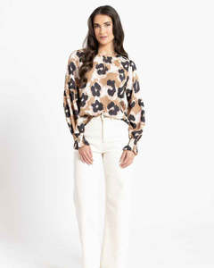 Womens Tops Shirts Blouses: Seeking Lola Vienna Blouse - Roam Print