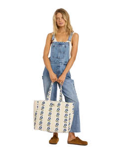 Sisstrevolution Flower Pickin' Tote Bag - Sea Salt