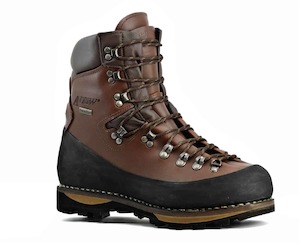 Footwear: Andrew Antelao Mid SPX