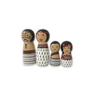 Whānaungatanga (Connection to History, Community & the Māori language): Māori peg doll whānau