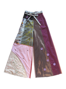 Products: Sutured Pants - Poison Spike