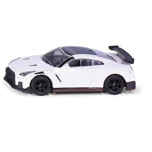 Creative Role Play Vehicles: Siku 1579 - Nissan GT-R Nismo
