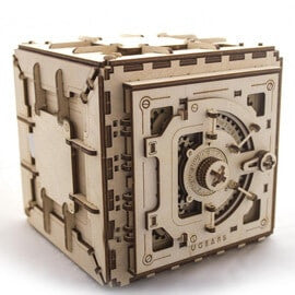 Ugears: Ugears: Mechanical Models - Safe