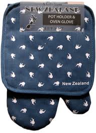 Sentimental: NZ Pot Holder & Oven Glove Set - Kiwi Pattern Blue