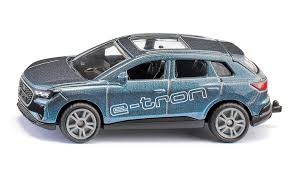 Creative Role Play Vehicles: Siku 1567 - Audi Q4 e-tron