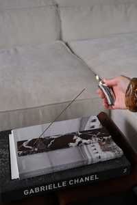 Franca Incense Holder | Rosso Marble