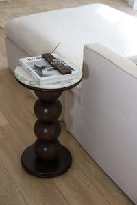 Furniture: Giulia Side Table