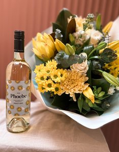 Products: Phoebe Bouquet + Wine Bundle (Mothers Day)