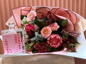 Products: Unlikely Companions Gin + Florals
