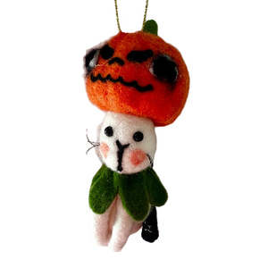Halloween Felted Decoration - Stunned Cat