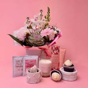 Gifts For New Home Owners: Luxury Pamper Pack